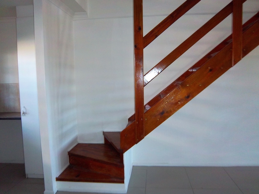 To Let 2 Bedroom Property for Rent in Strand Central Western Cape